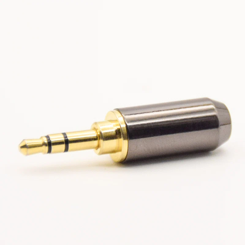 Connettore audio maschio a saldare da 3,5 mm di buona qualità