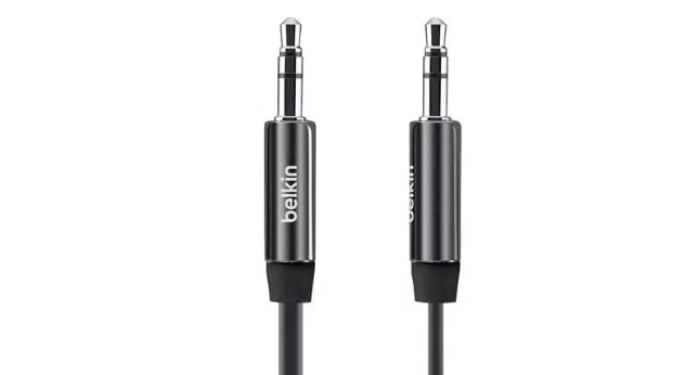 Вспомогательный кабель Belkin MiXiT Tangle-Free Aux